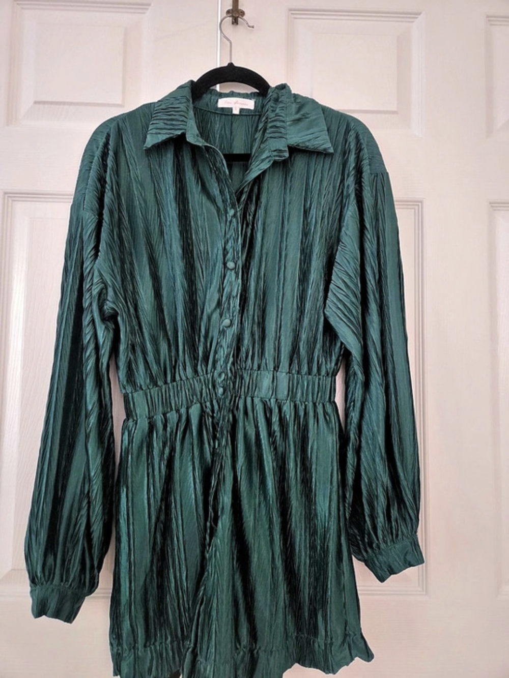 Ces Femme Lets Get Lucky Green Ruched Long Sleeve Romper Size Small NWOT